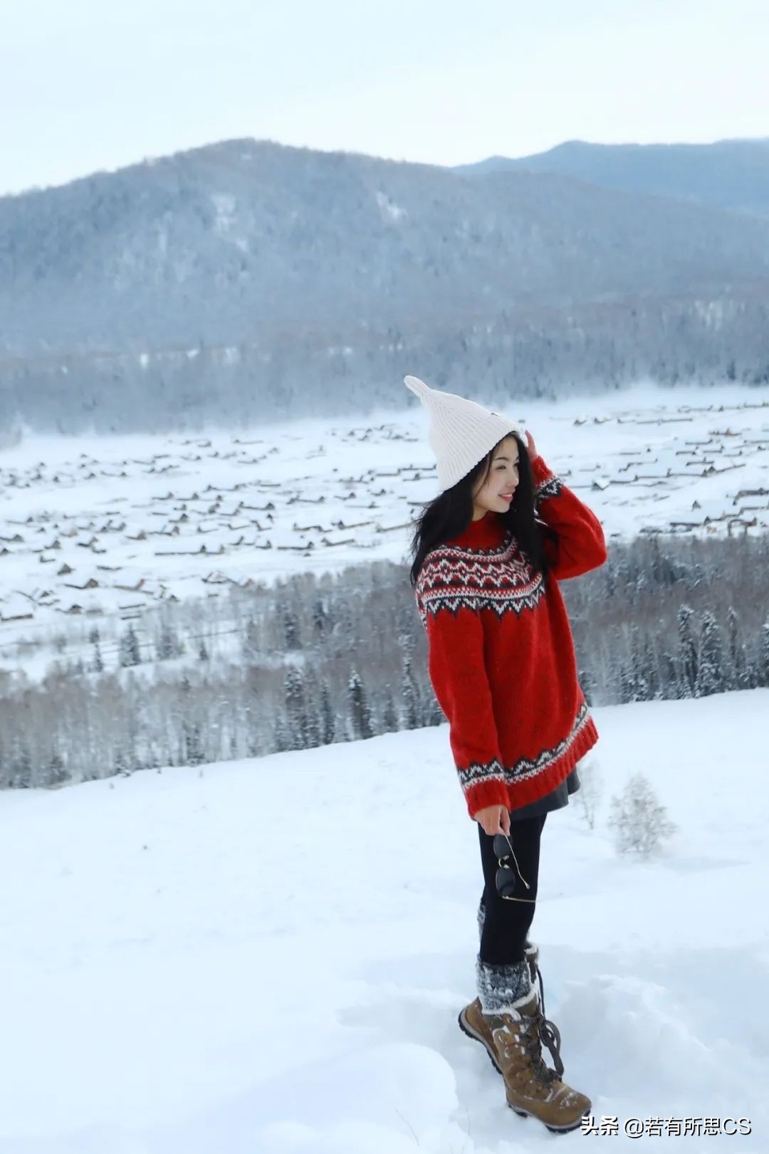 去新疆旅游的美女,去苏州旅游的女人