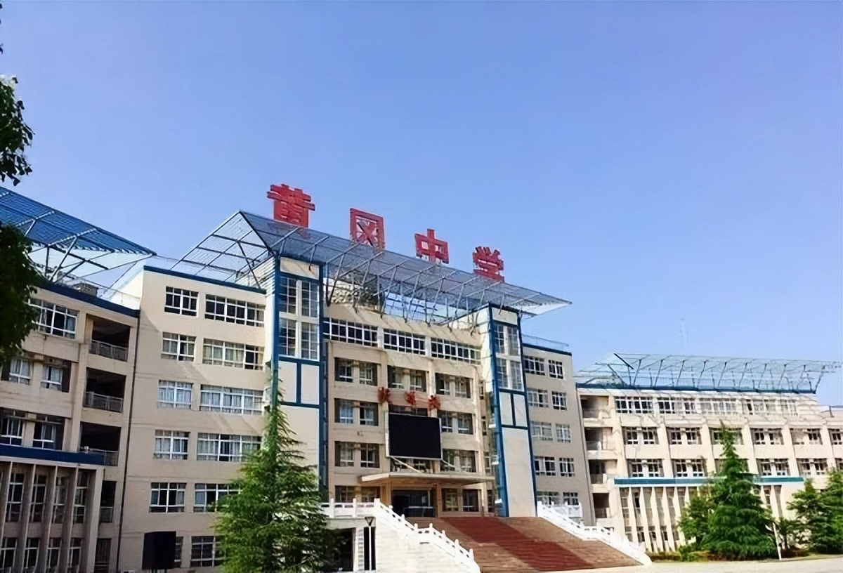 黄冈中学为什么落寞了,黄冈中学的巅峰时期有多强