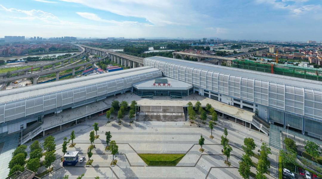 未来活得最滋润的房企,曾经最亮眼的房企