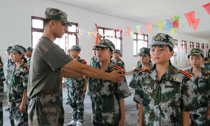 四川哪里有夏令营学校,四川夏令营基地报价