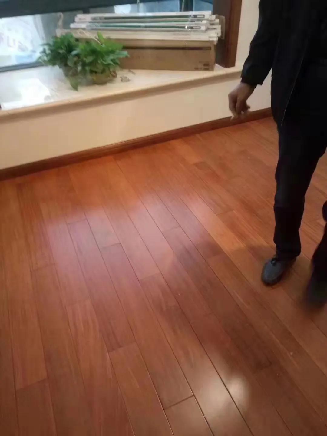 圣达地板番龙眼价格,番龙眼地板哪个牌子经济实惠