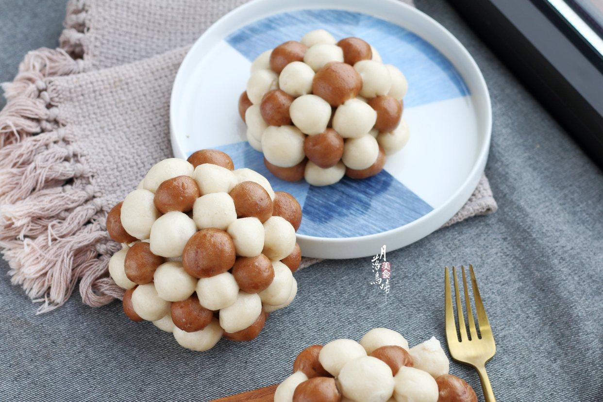 香喷喷的“足球”馒头来了，好吃又好玩，网友：不知从哪里下口？