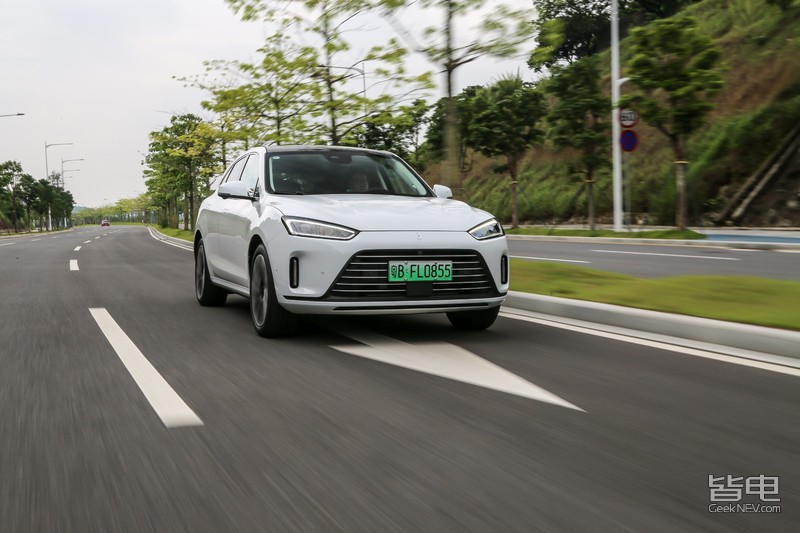 顶着华为光环实力几何打榜测试问界M5四驱性能版