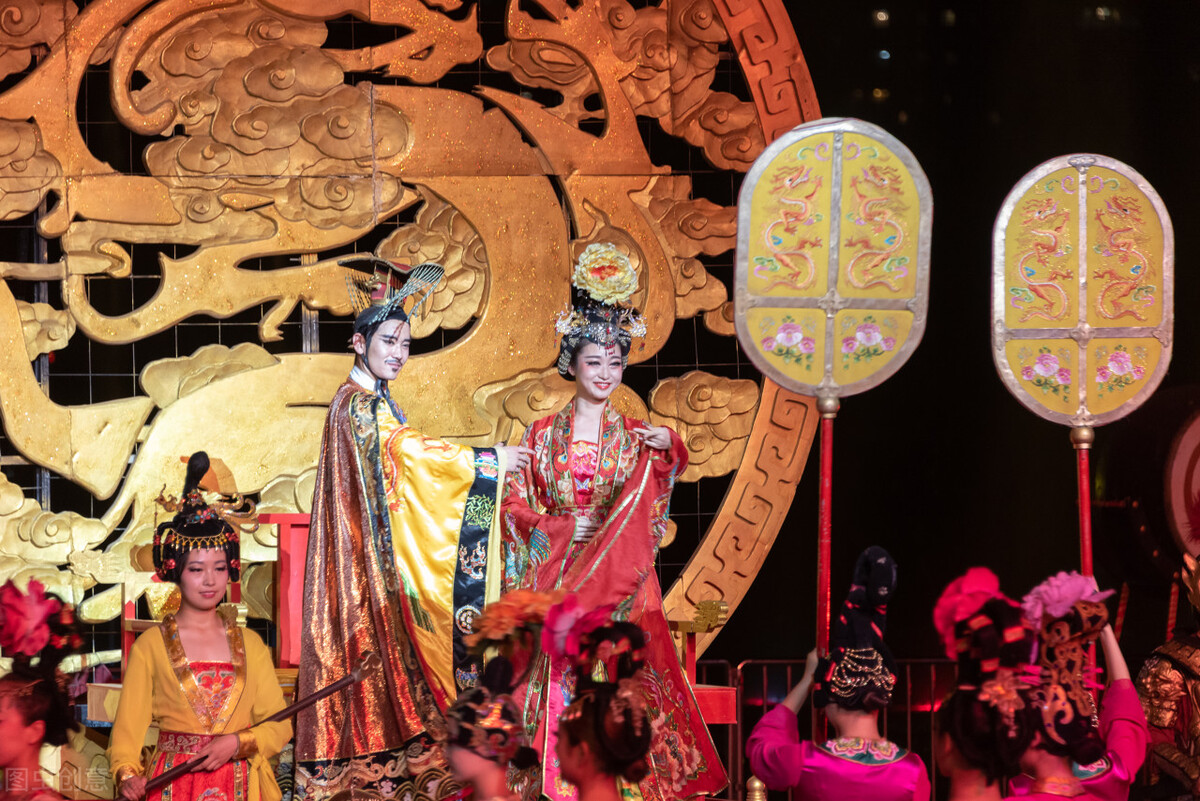 酒席上的座位礼仪，您可别坐错了