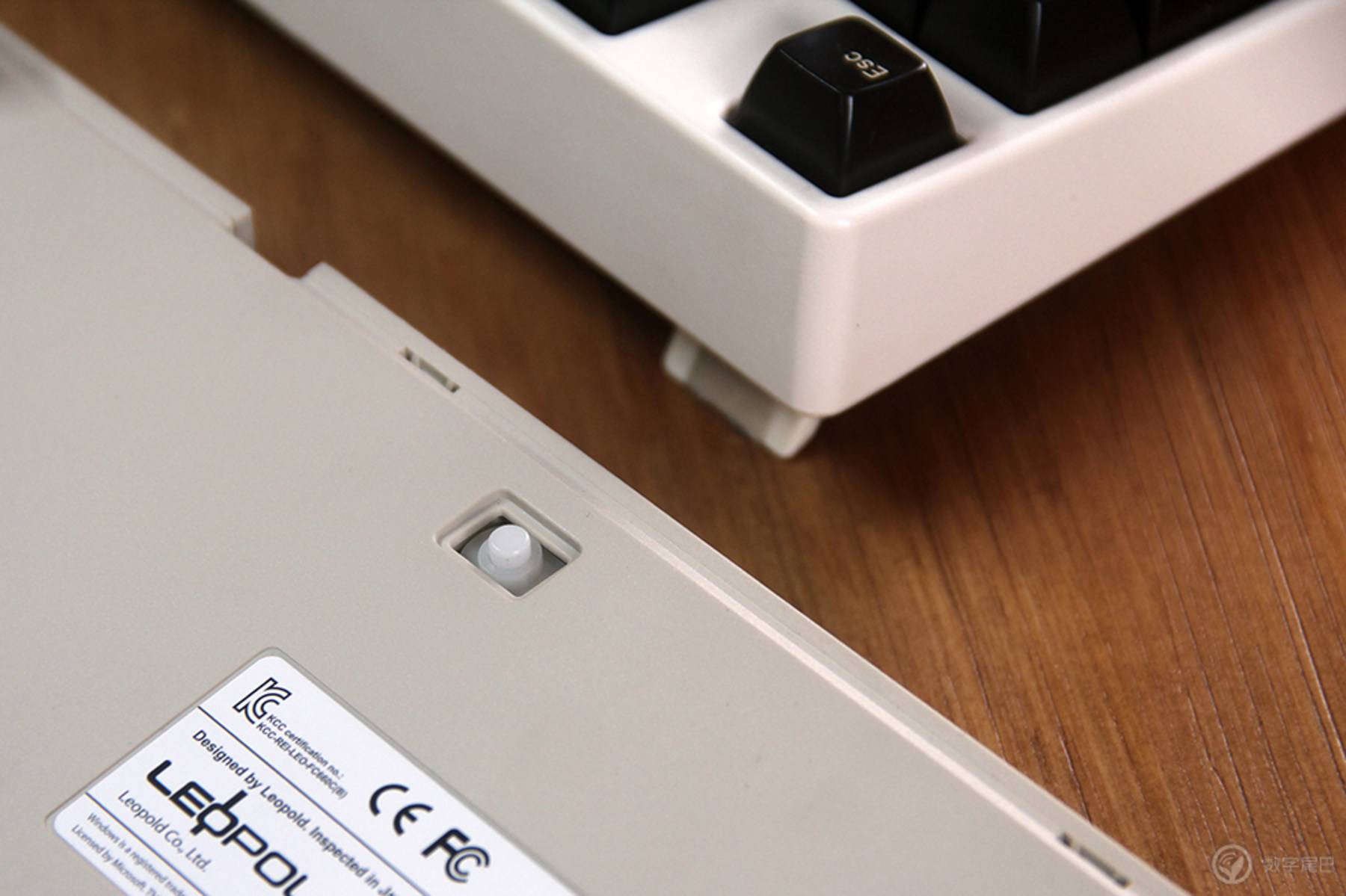 推荐几款高逼格电脑桌面,实用科技感很强的电脑桌面