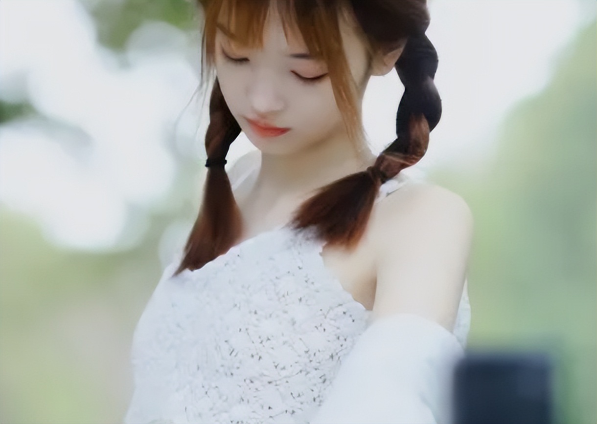 女性洗完澡身上酸臭,女性为什么会有异味用什么药