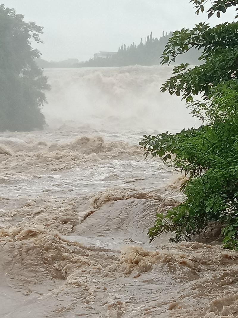 夏天贵州旅行攻略,贵州3-4天旅游攻略11月