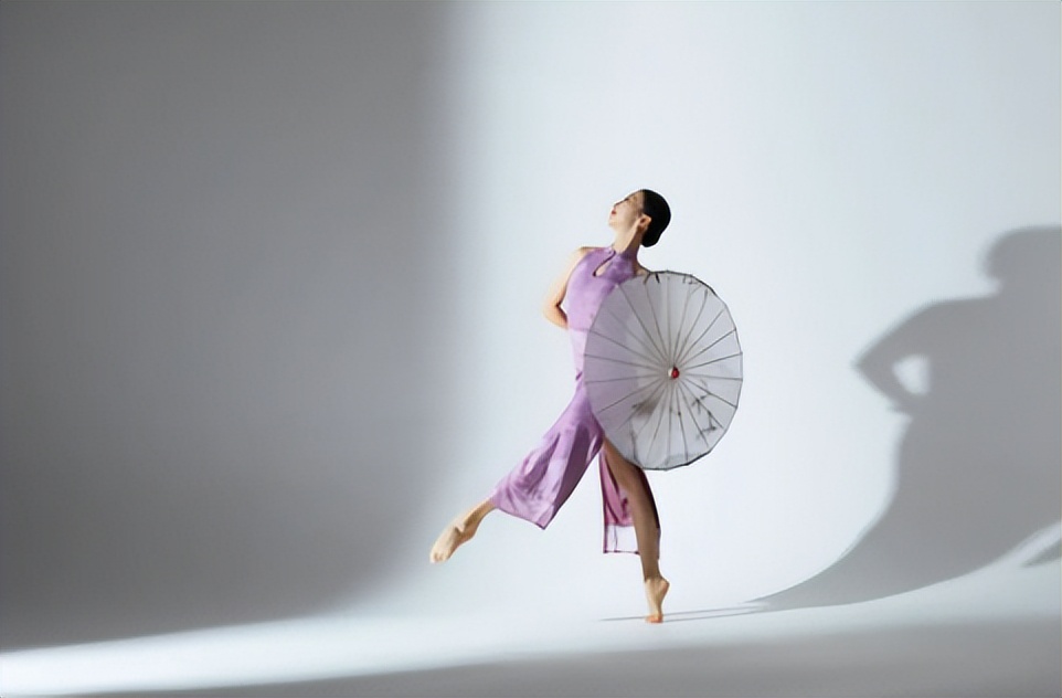 中国印度舞蹈对比,西方舞蹈的审美特征