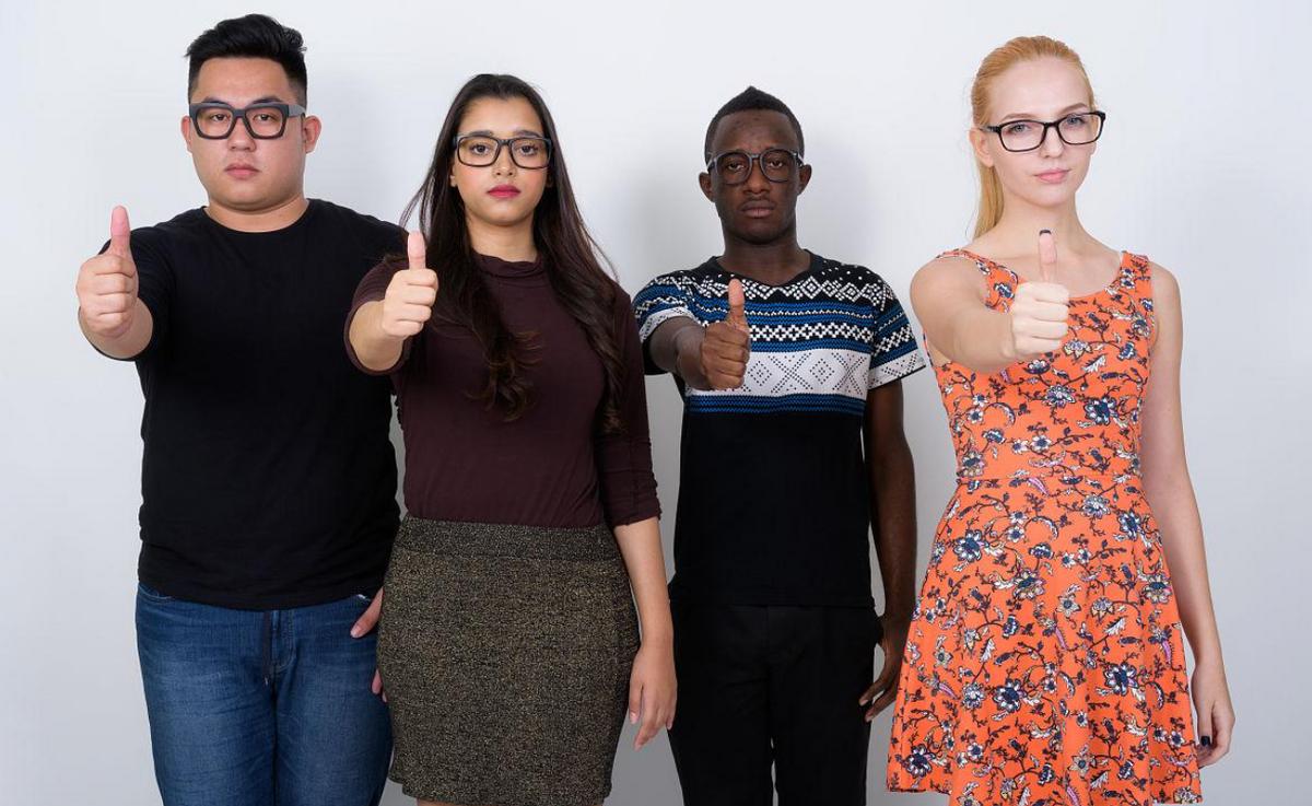 女性*处私**颜色深，是*生活性**多了？需要处理吗？别被男人“*脑洗**”了