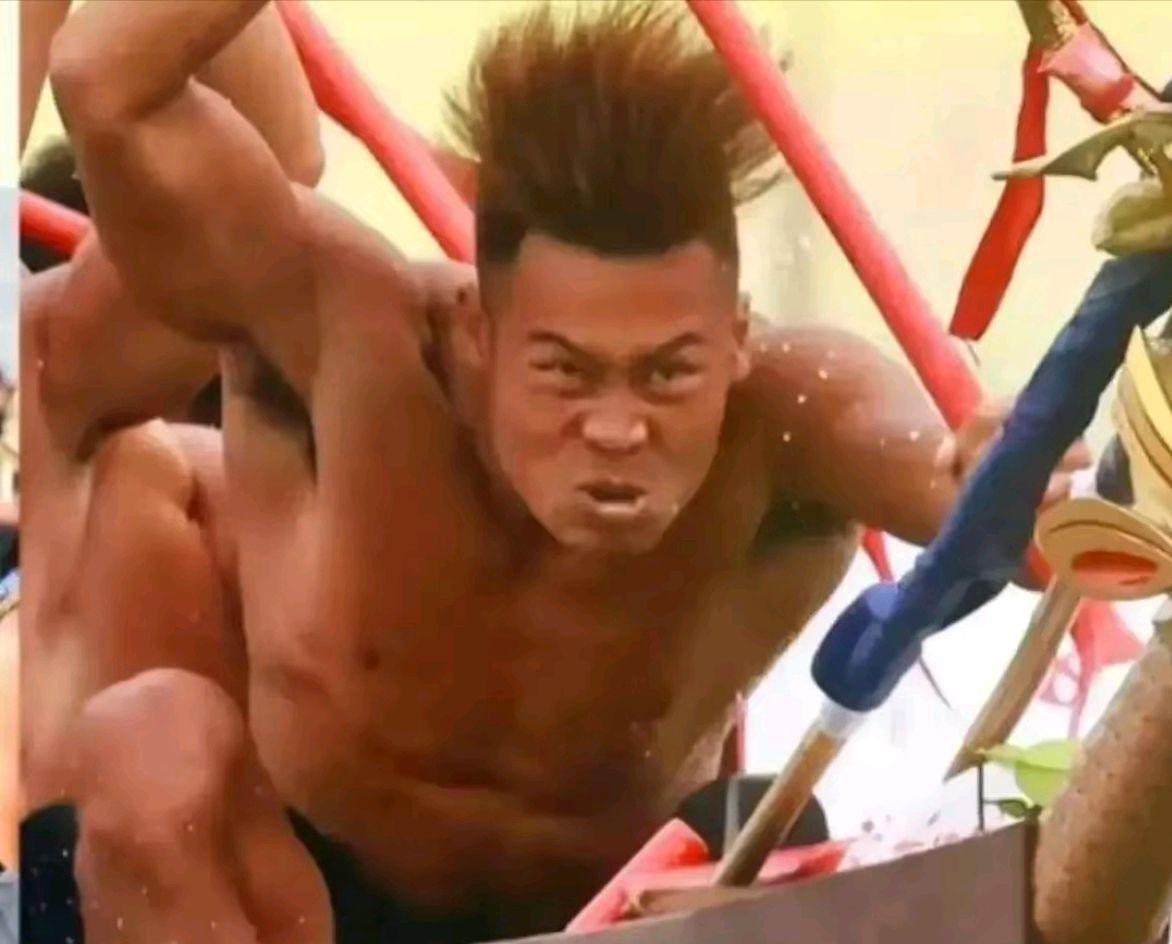 炸毛哥冯伟浚被求婚,炸毛哥冯伟浚走红图片