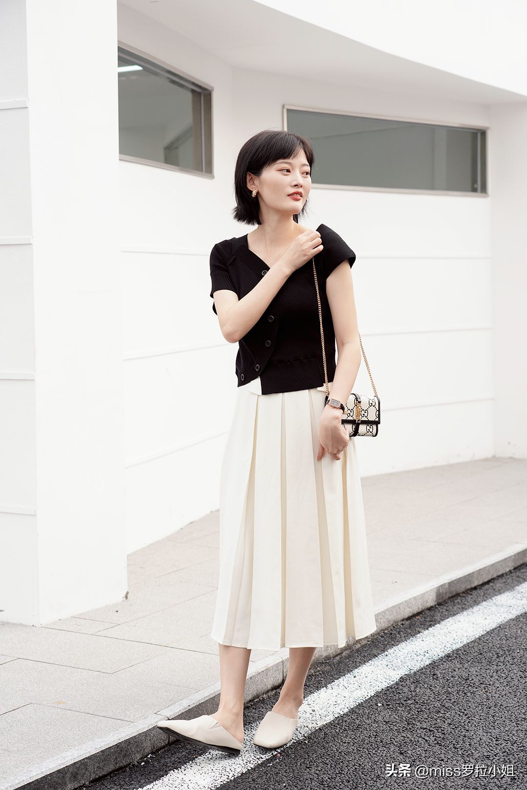 再不减肥就穿不了好看的小裙子了,来不及减肥