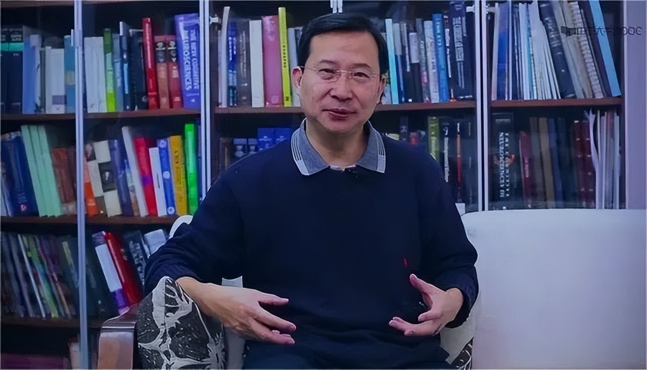 博士后年薪至少二十几万，这个专业适合普通家庭、智力一般的学生