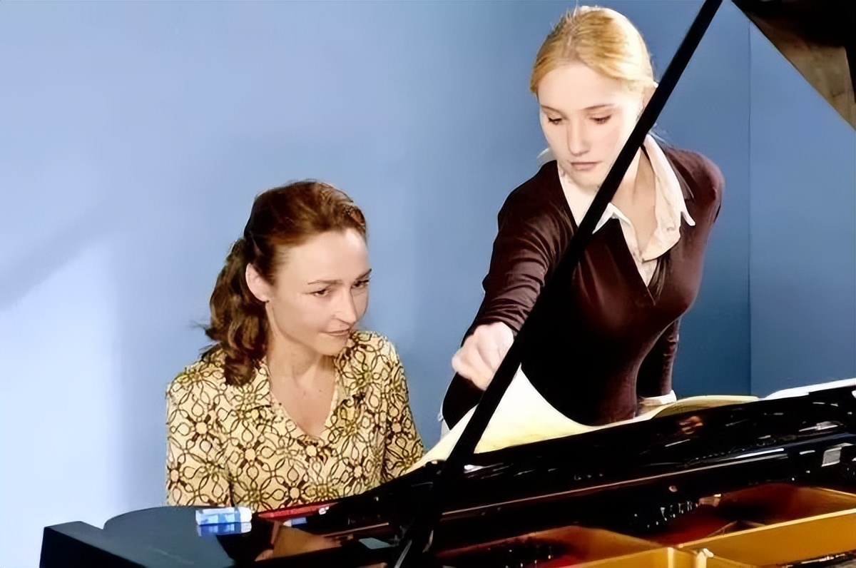 克鲁泽钢琴课堂丨暑假在家无聊？这里有20部关于音乐的经典电影！