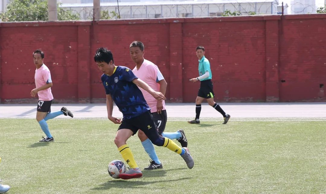 保定市职工足球比赛,保定公安荣誉颁奖