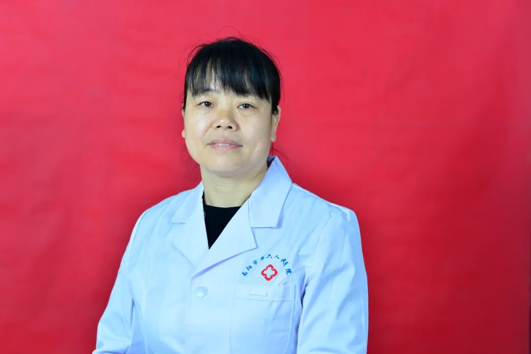 第五个“中国医师节”南阳六院多名医师和团队获表彰