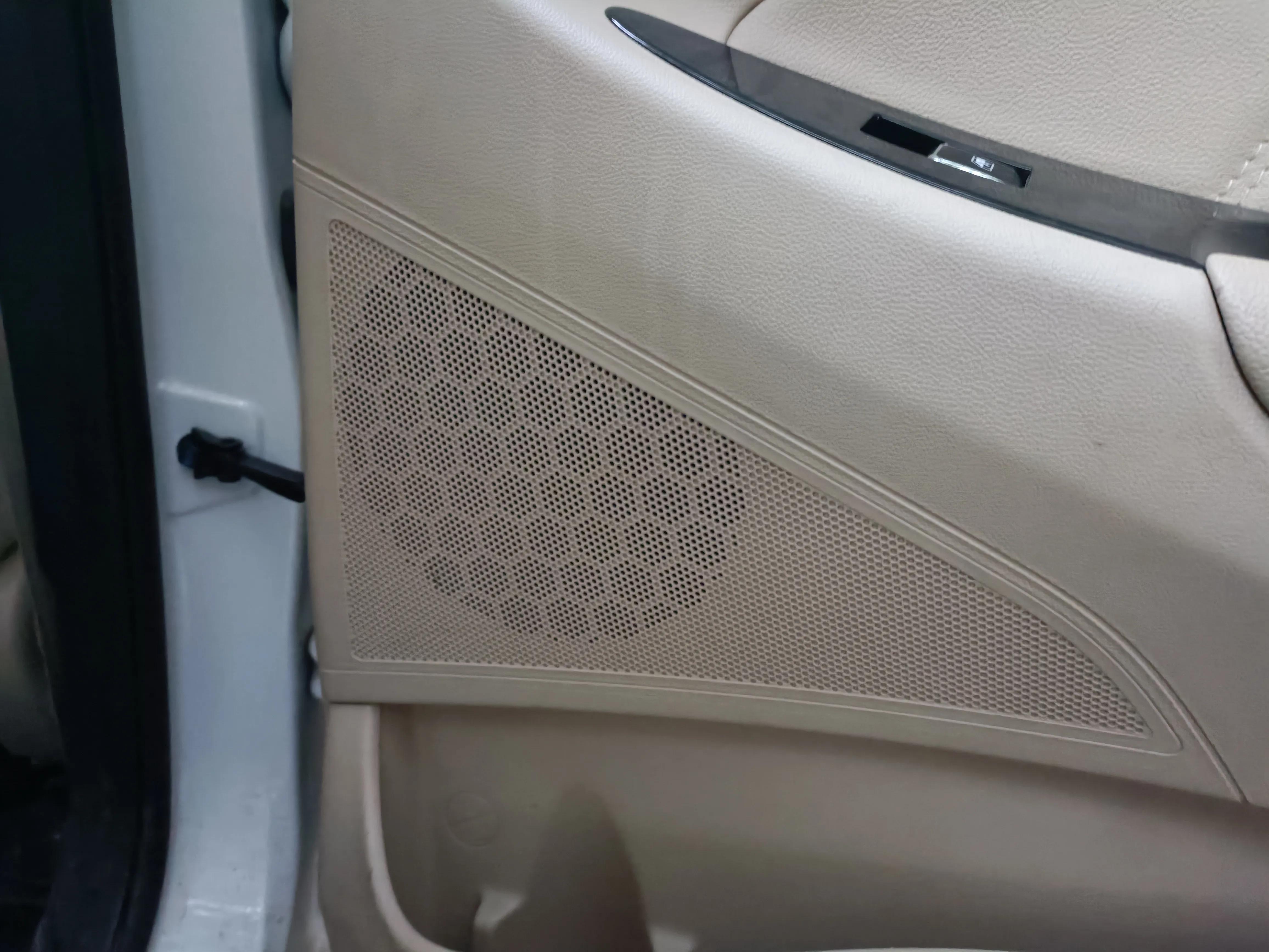 逸动升级汽车音响,逸动四喇叭和六喇叭