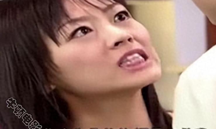 禁忌慾望：深夜影院里的诱惑镜头