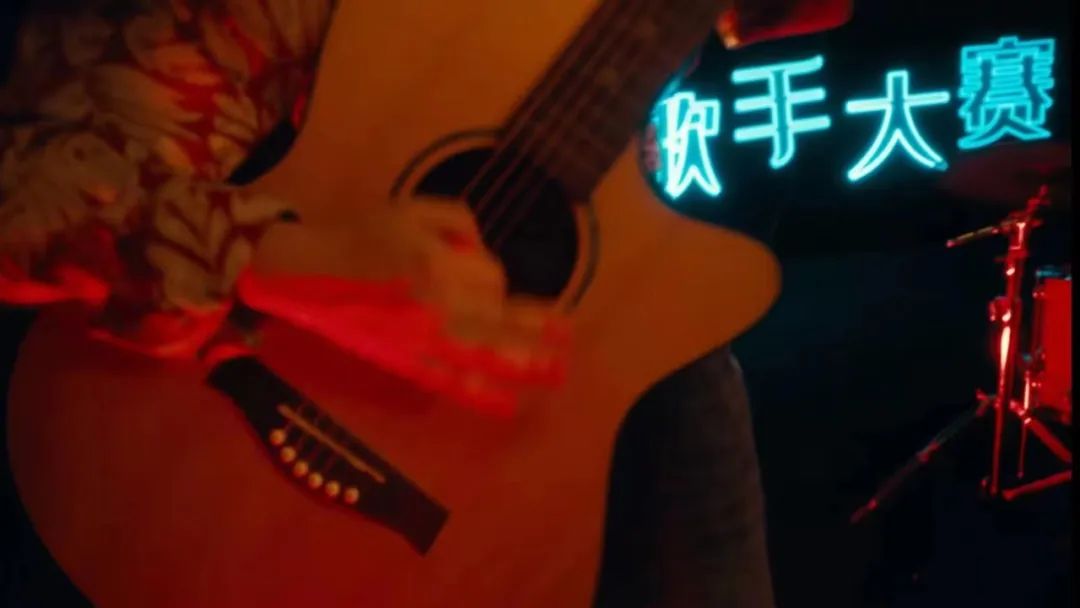 让我们流泪的不是这些歌，是无法重来的昨天