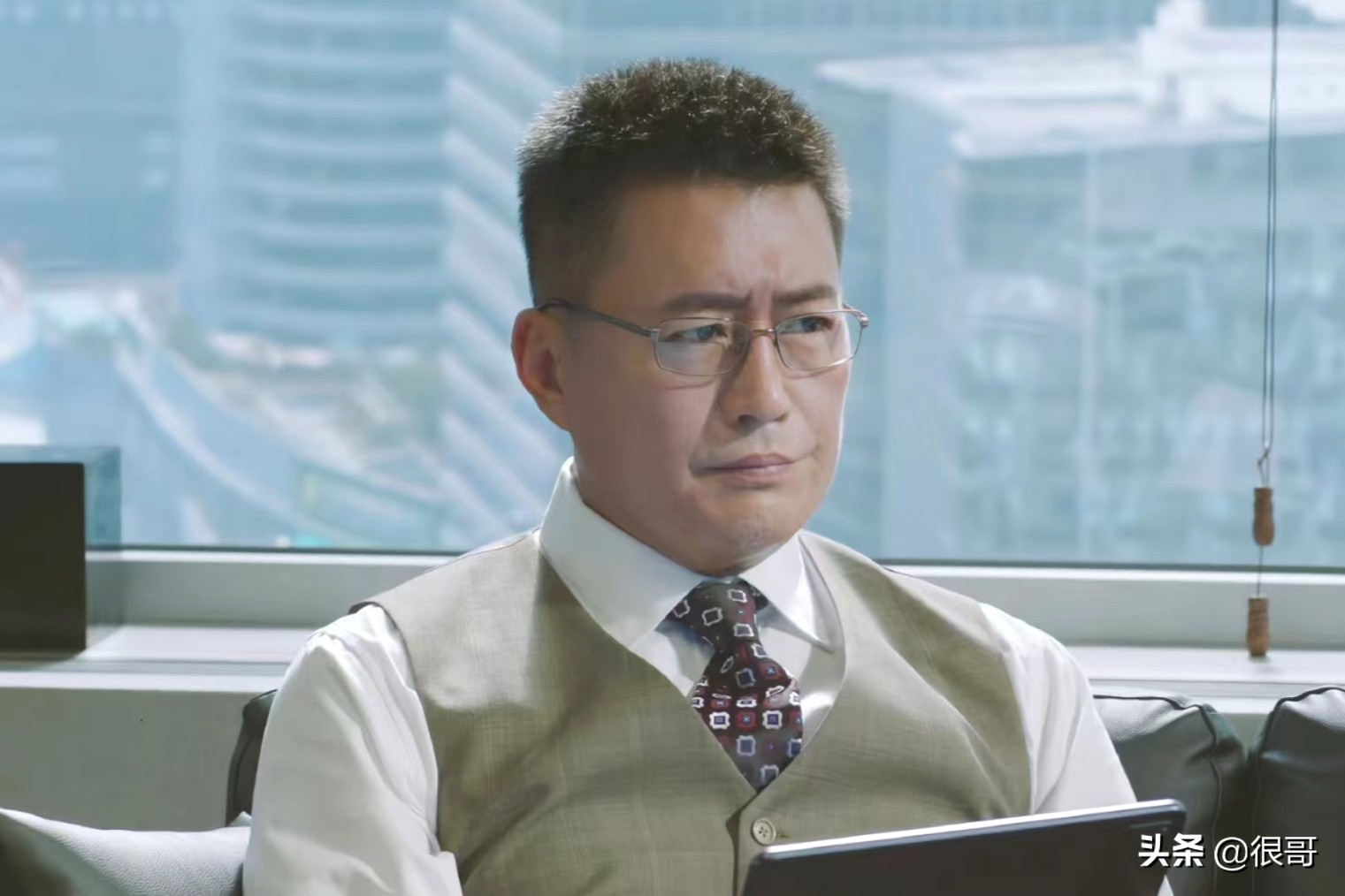 女士的法则隐藏结局,女士的法则男下属是谁