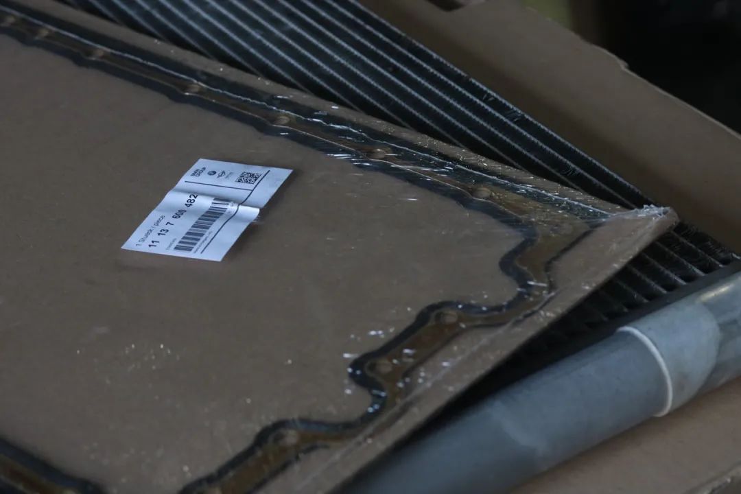 怪兽修车视频全集,13年宝马gt535升级新款内饰