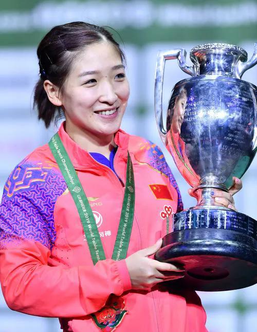 乒乓入奥24年,盘点国乒28位奥运冠军:马龙王曼昱都是唯一