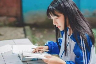 高二家长授课会班主任讲话稿,网课班会班主任发言稿