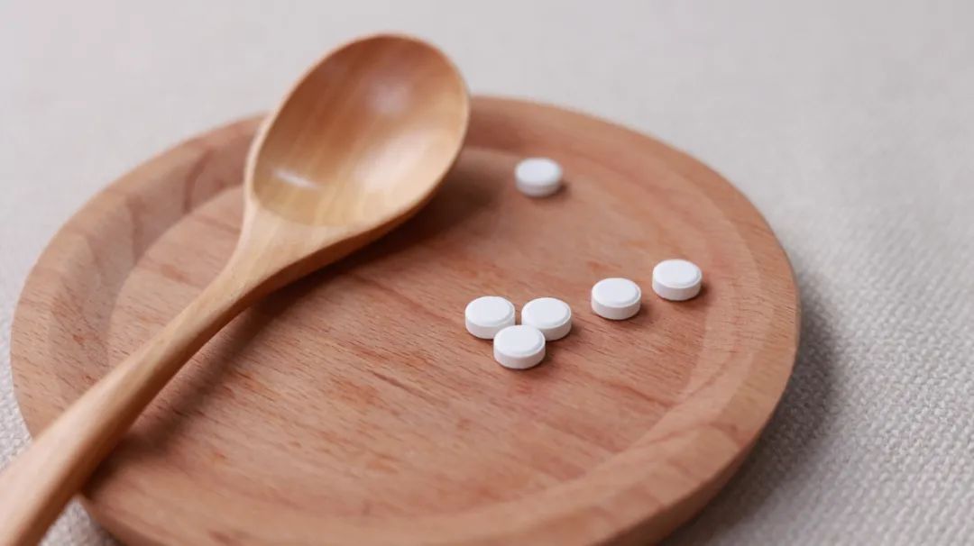 过敏性紫癜中医与西医哪个方法好,治疗过敏性紫癜中医和西医哪个好