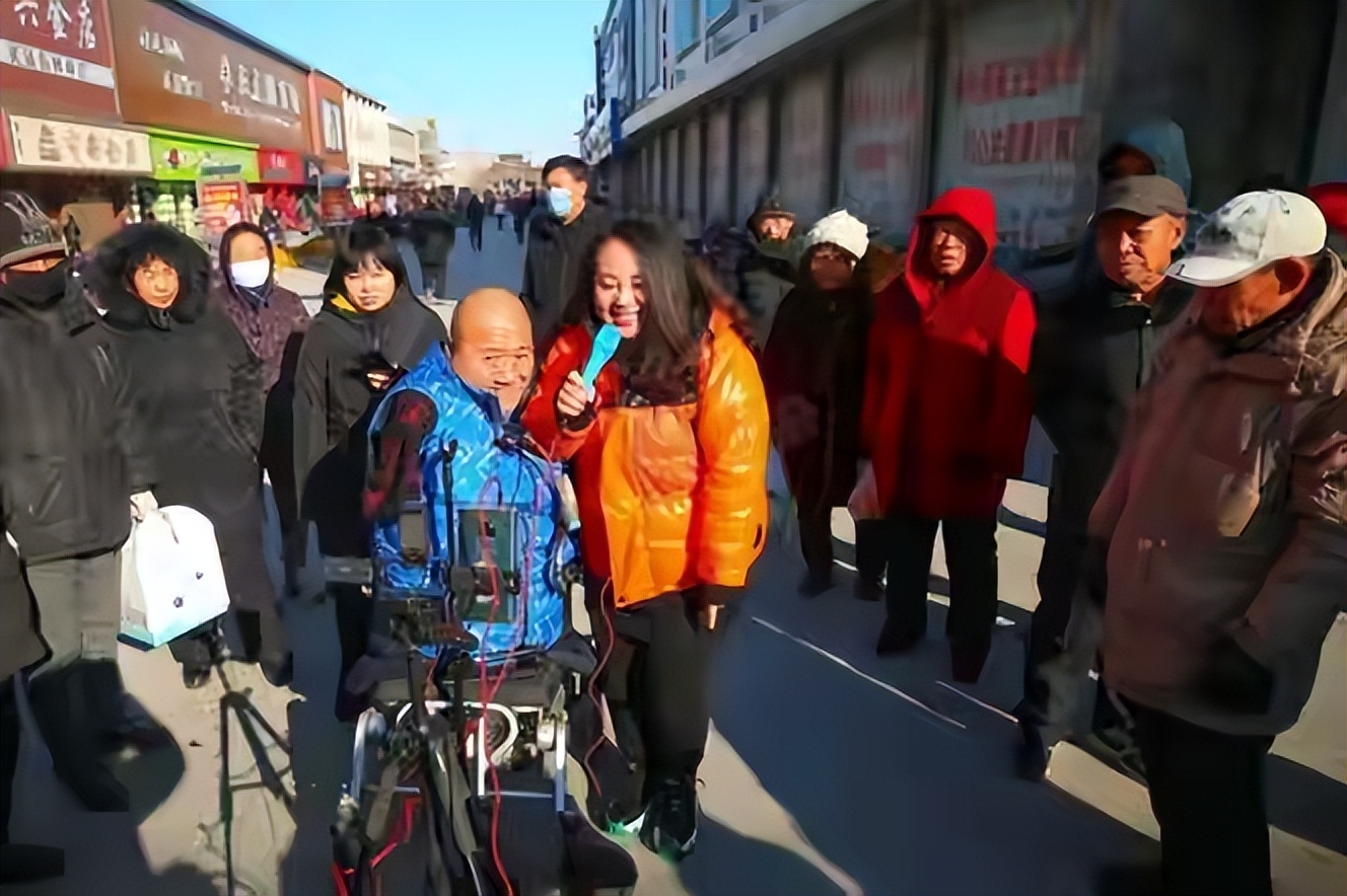 杈藉畞灏忎紮澶╃敓娌℃湁鎵嬭剼,鐢蜂汉鍑虹敓灏辨病鎸囩敳