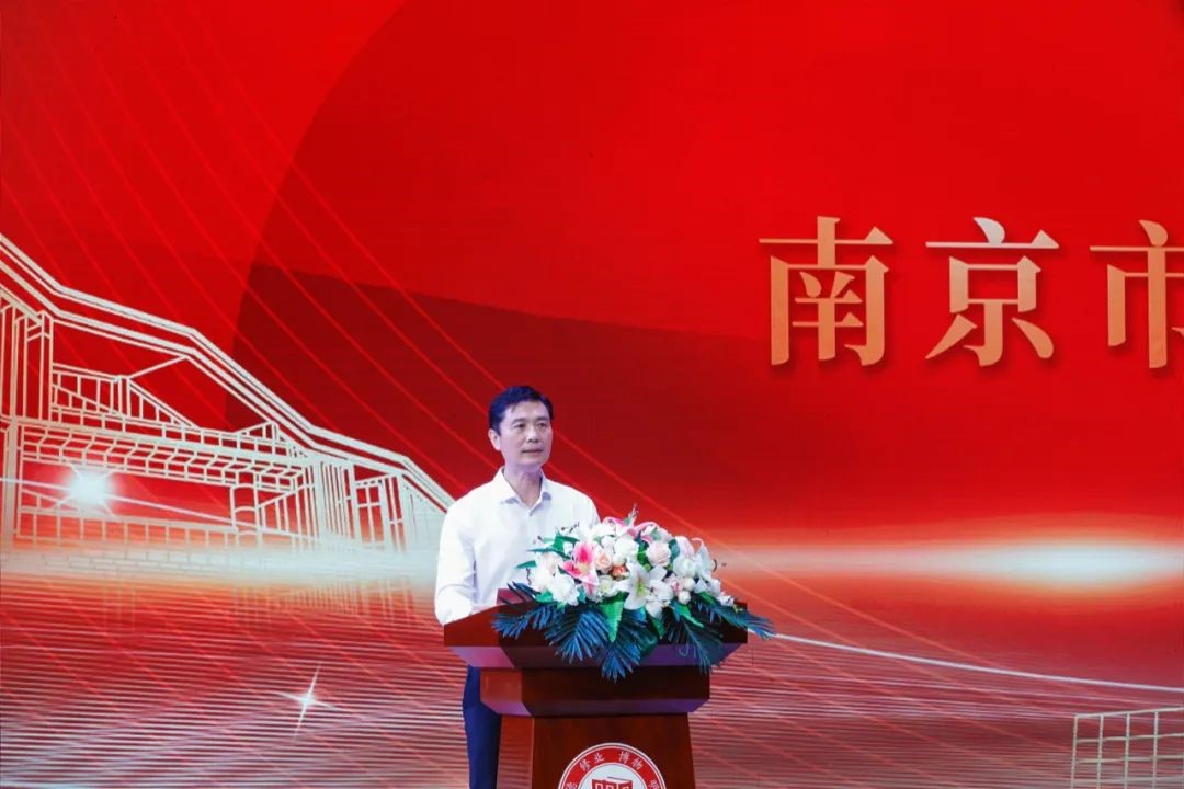 南京中华中学和雨花中学哪个好,南京高中教育