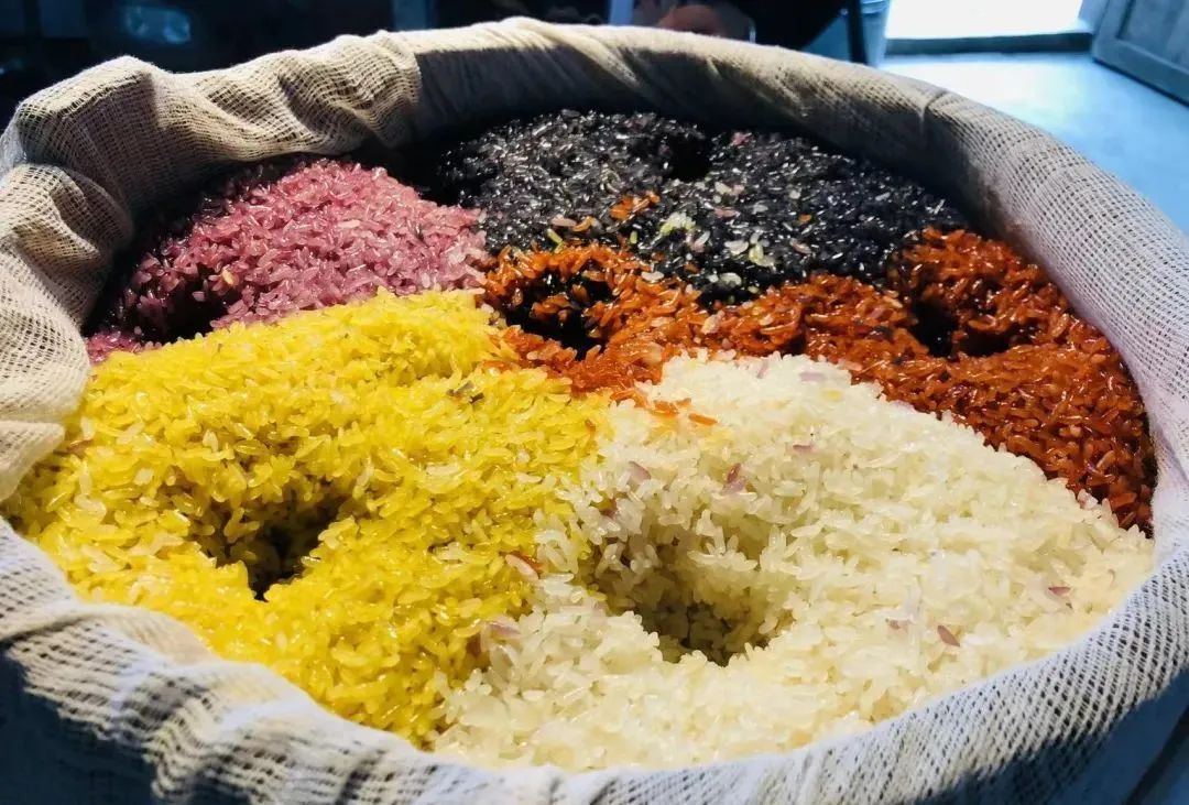 壮族三月三手工五色糯米饭,壮族三月三五色糯米饭如何制作