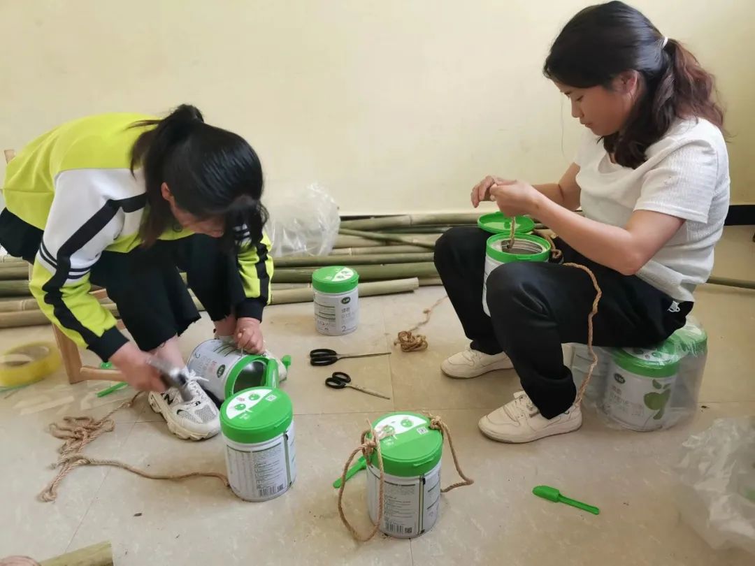 666座乡村儿童操场上的10万份快乐