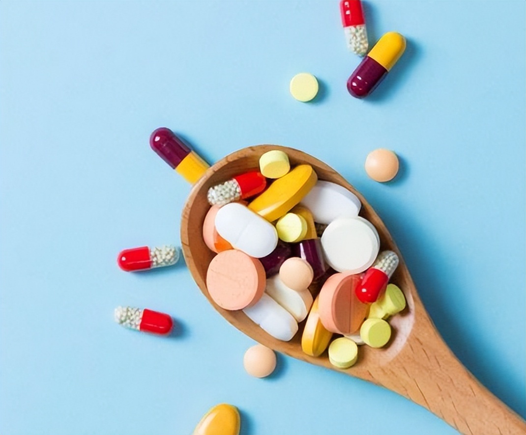 女子买“伟哥”偷偷喂老公，结果如何？医生：这药可不能这么吃