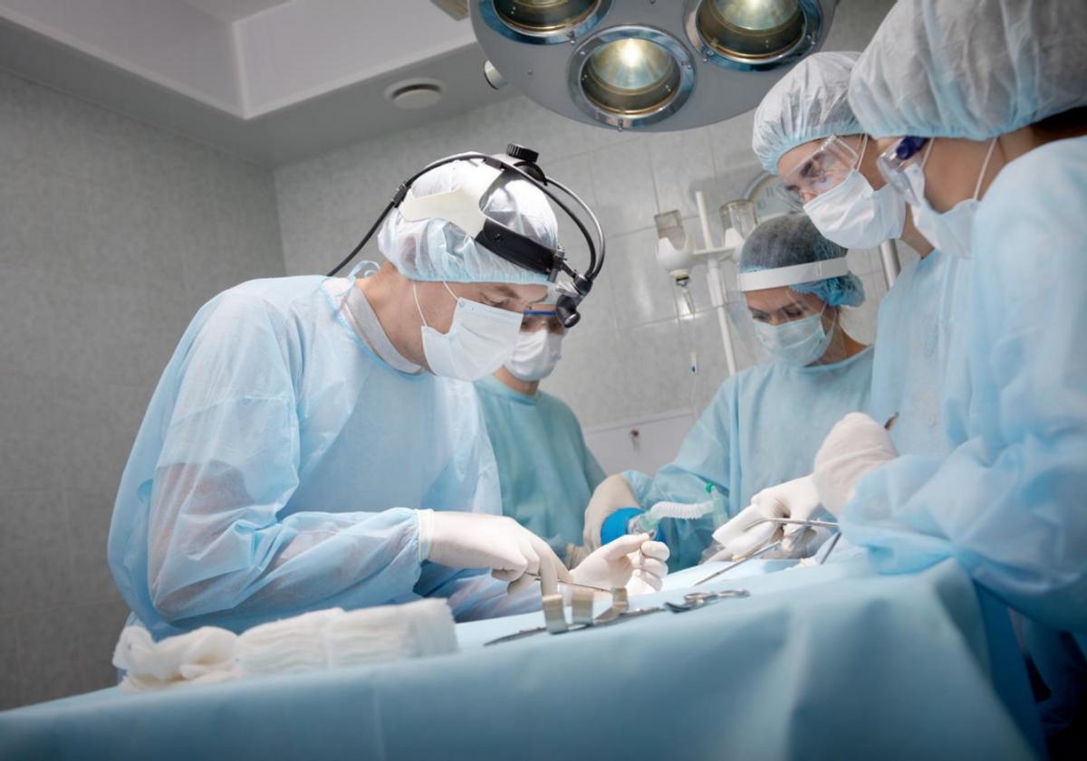 19岁少女便秘十天排便,女子医院灌肠排出4公斤大便