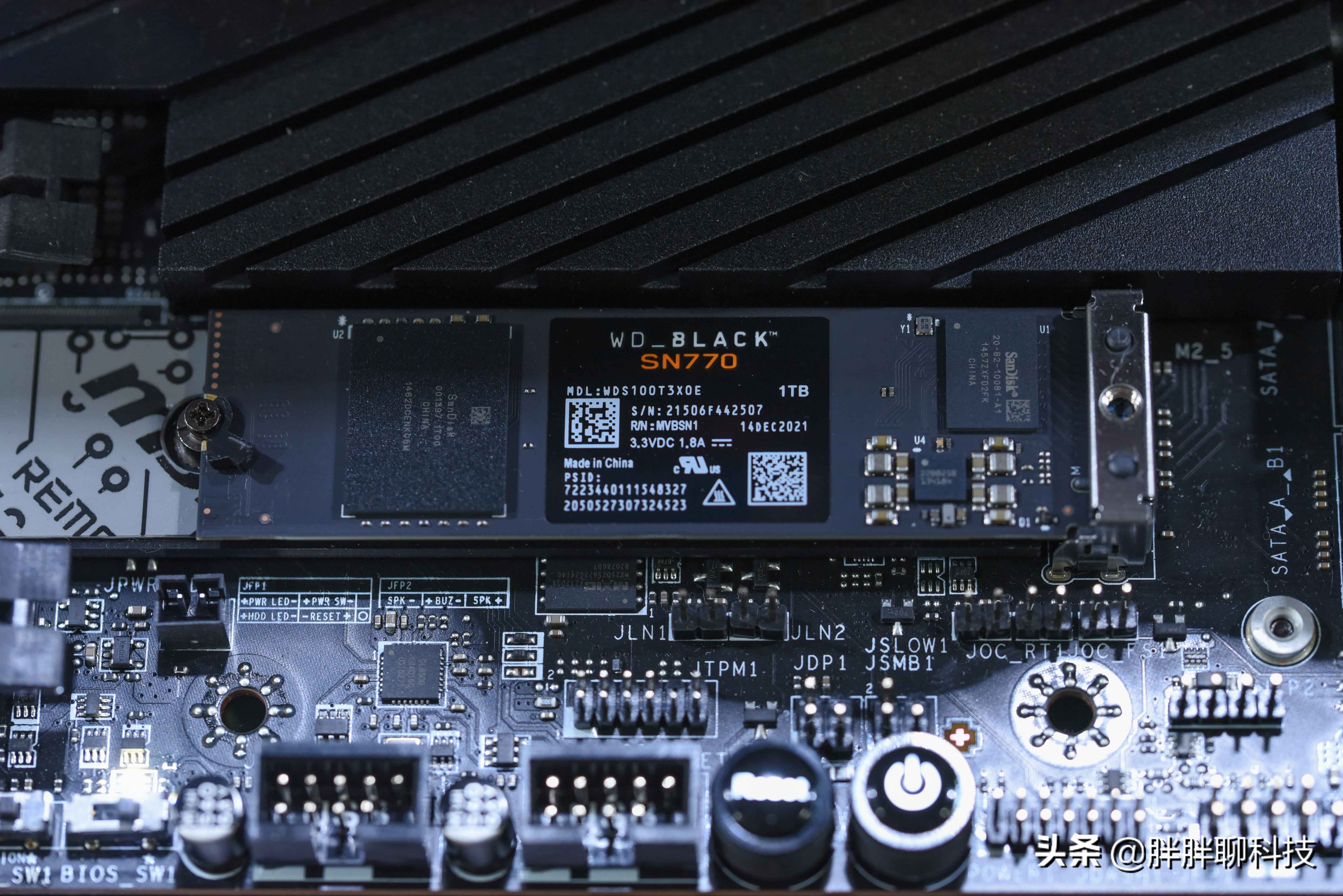 wdblacksn7701tb固态硬盘,西数wdblacksn770和三星