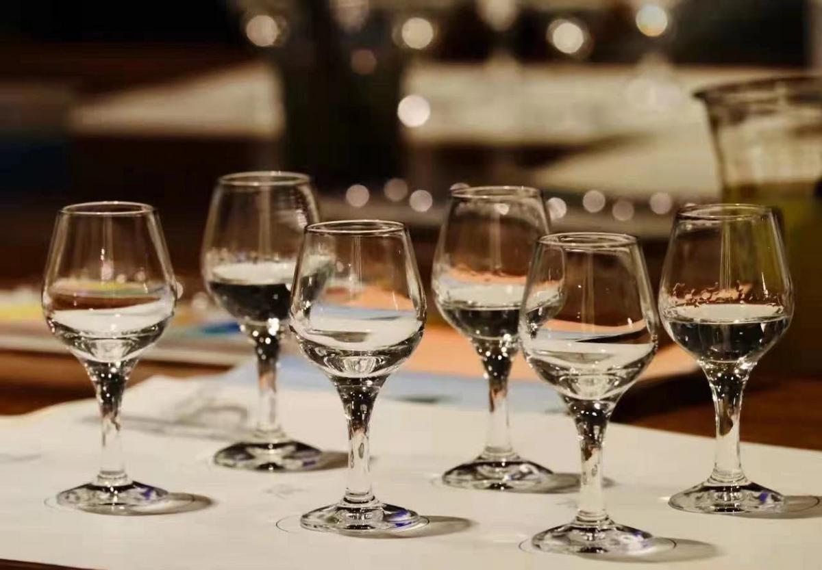 泸州老窖白酒鉴定技巧,如何鉴定泸州老窖1573