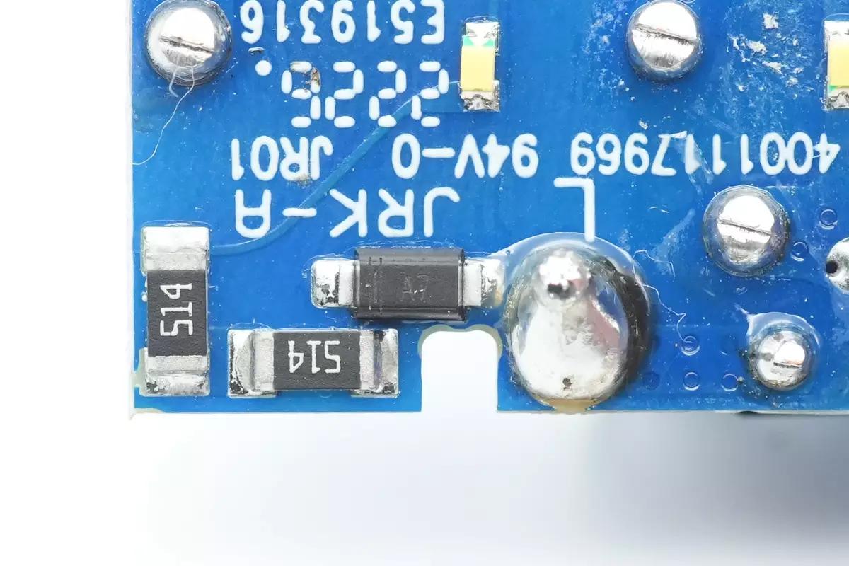 防雷插座拆解,插座10位绿联