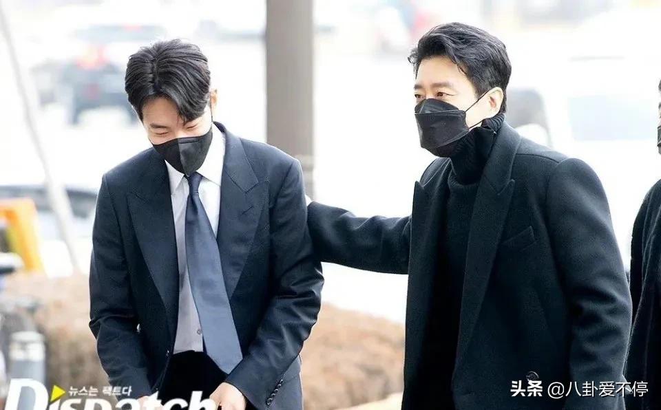 李钟硕朴信惠李敏镐颁奖典礼同台,李钟硕朴信惠李敏镐颁奖典礼现场