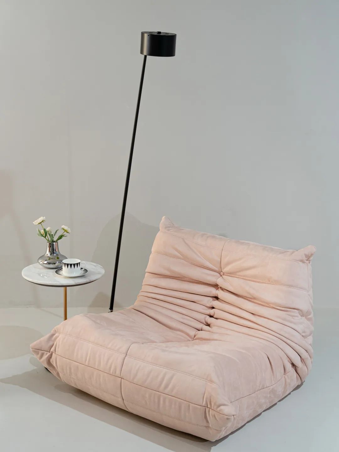 影视中经典家具设计,一套惊艳的家居单品