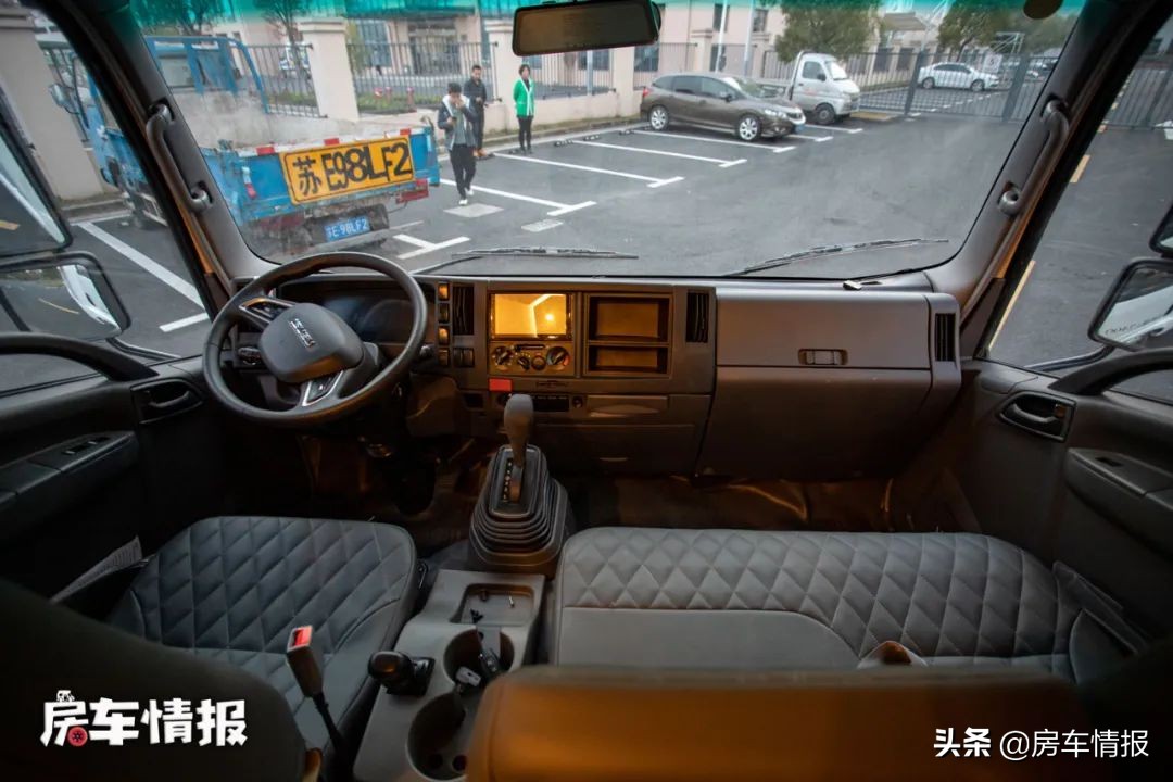 最便宜的五十铃轻卡四驱房车,五十铃c型房车最新款