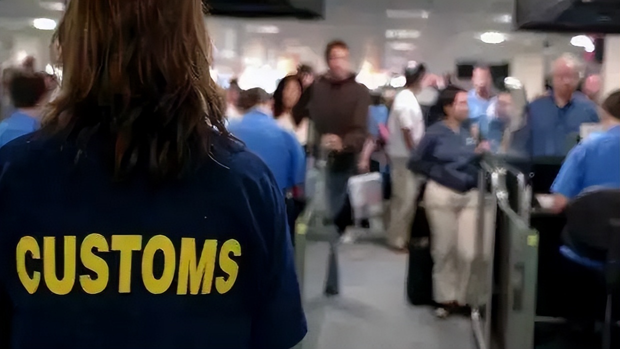 警方介入,大批华人要赴澳洲打工:奶粉厂质检,承诺月薪上万