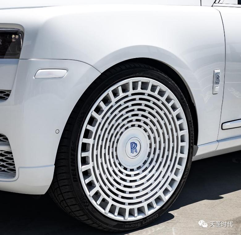 劳斯莱斯库里南蒂芙尼蓝外观,蒂芙尼蓝双拼珍珠白库里南