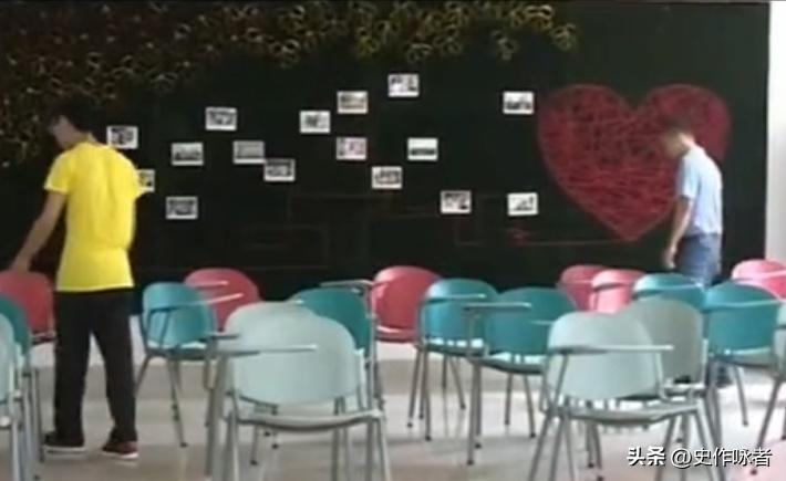 湖南高校“脱衣遮丑”事件的曝光，撕开了当今社会难以启齿的伤疤