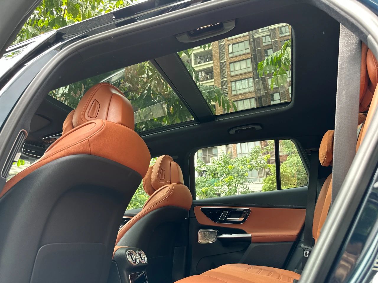 舒适性表现出色实测2018款奔驰glc,试驾全新升级版奔驰glc顶配车型