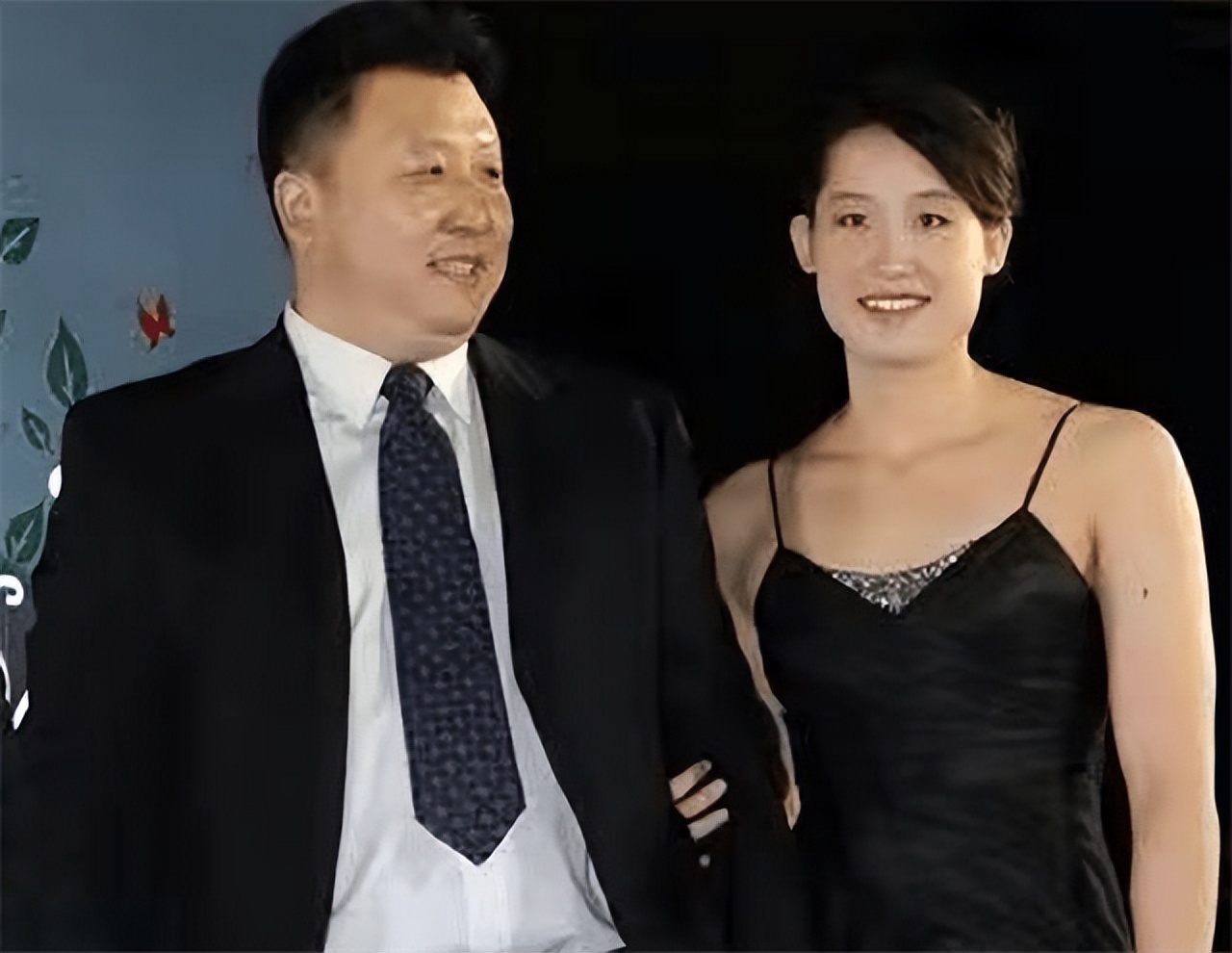 刘子歌嫁给教练的原因,中国游泳运动员刘子歌图