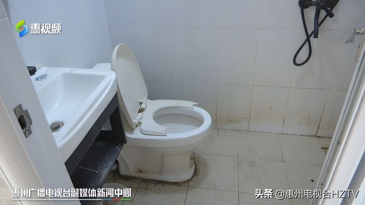 房子托管房客受伤谁负责,房屋托管租户出事房东需要赔偿吗