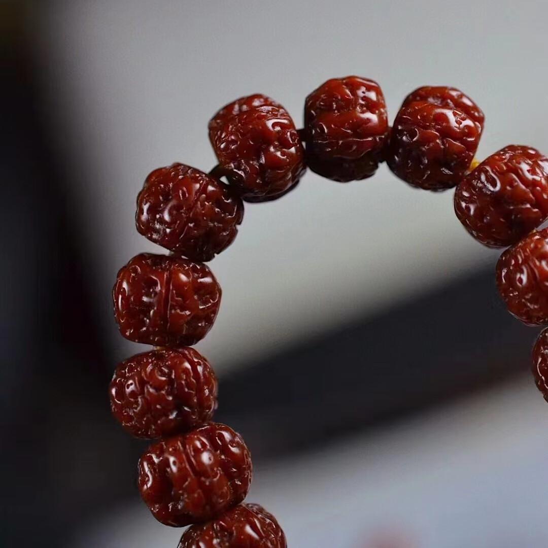 金刚菩提上色慢好还是快好,金刚菩提密度越高上色越慢吗