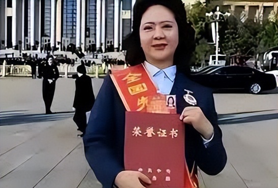 李少莉当年被采访视频,有关李少莉视频