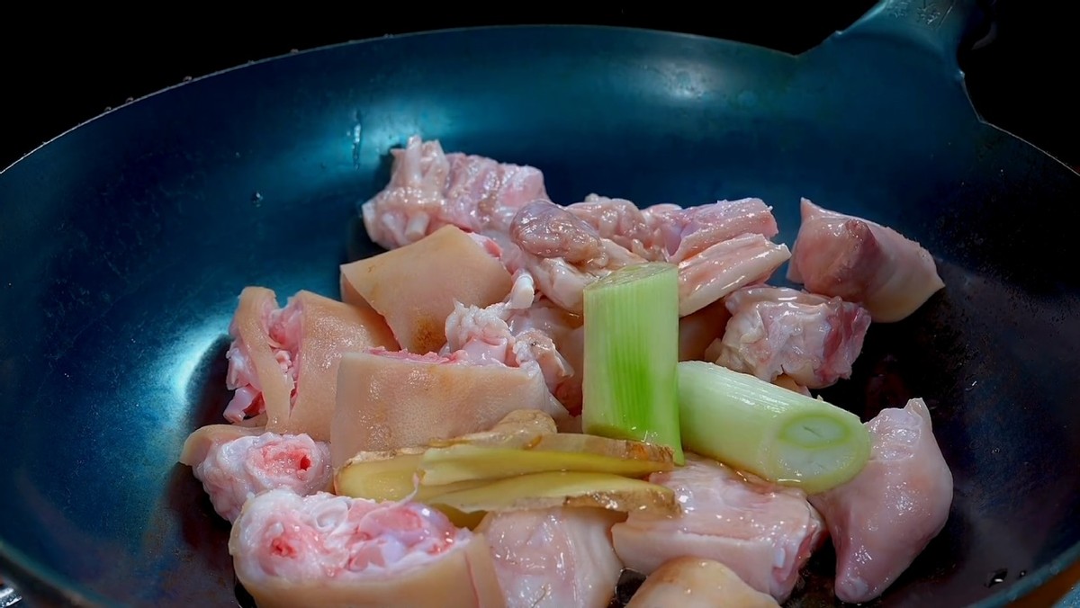 老人预防感冒增强抵抗力补什么,二次感染吃什么可以恢复呢