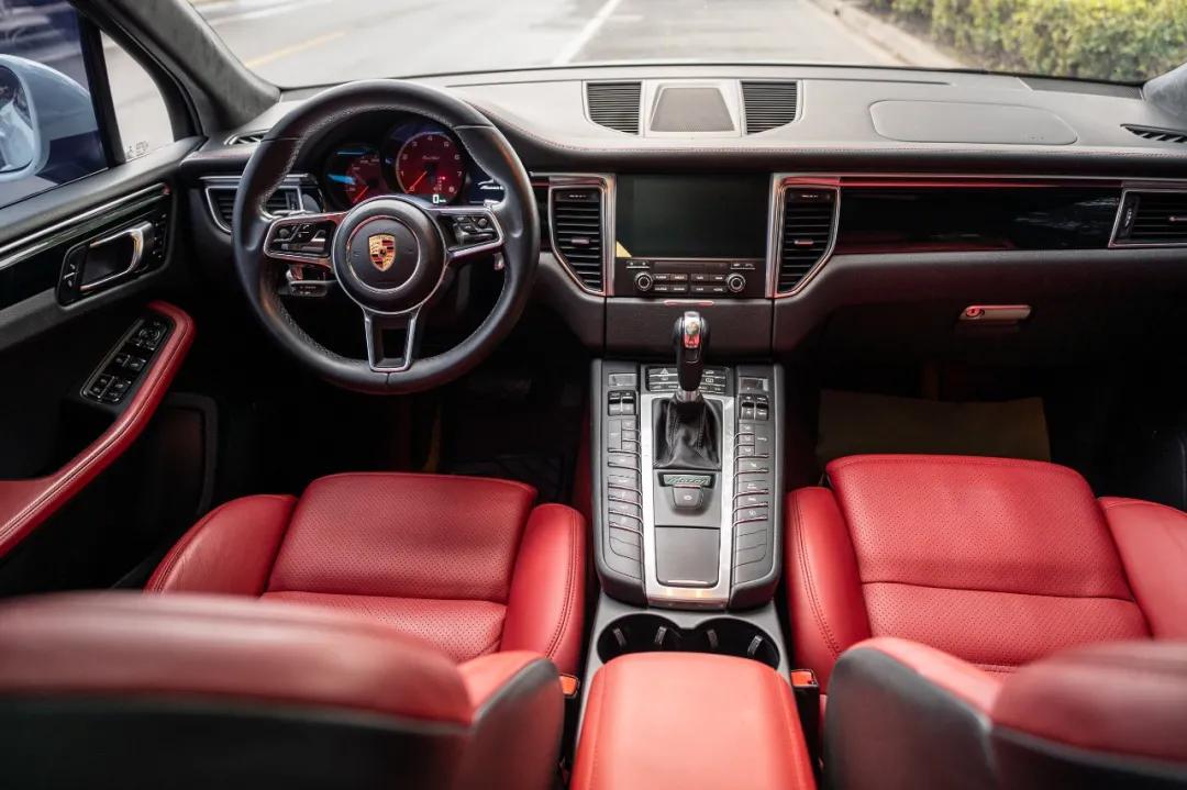 macan turbo二手车多少钱 (macan turbo 3.6t优缺点)