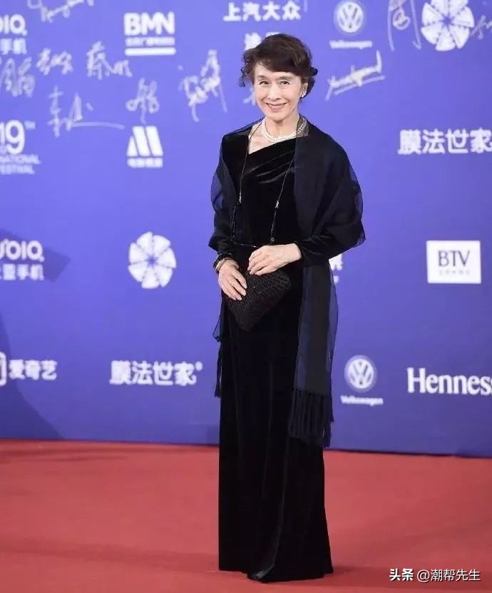 栗原小卷穿搭,栗原小卷优雅穿搭